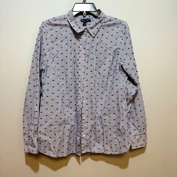GAP women’s blue striped button down shirt with tiny pink bows - Picture 1 of 8